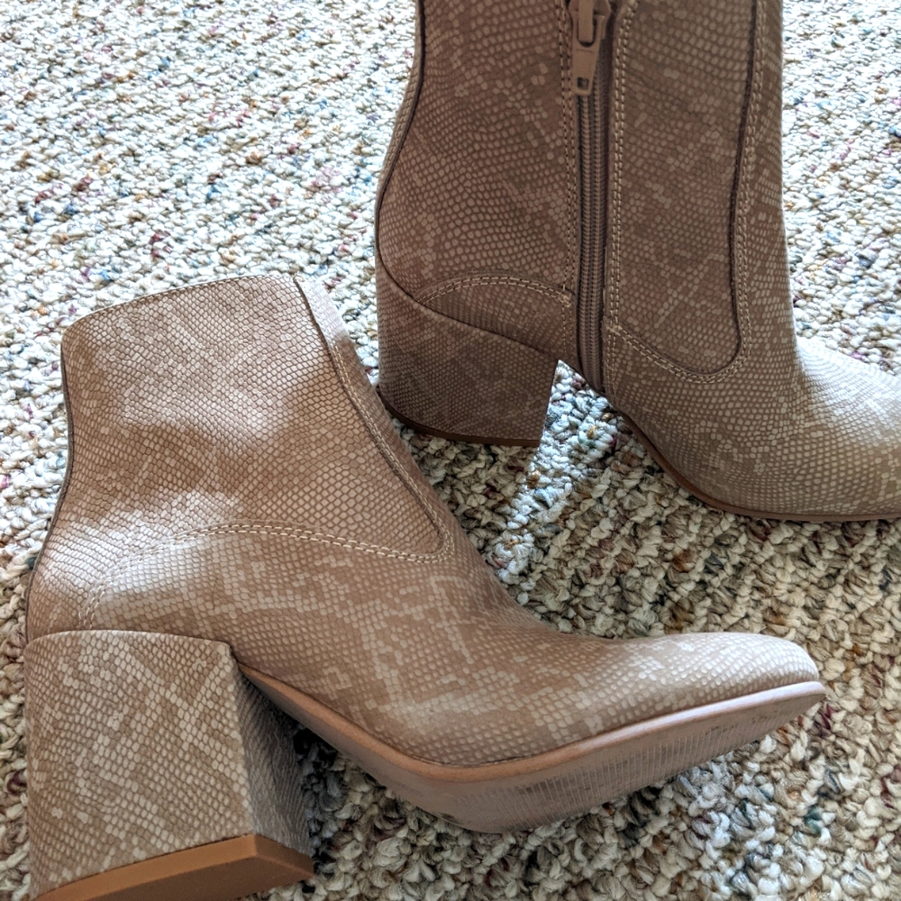 Lucky booties